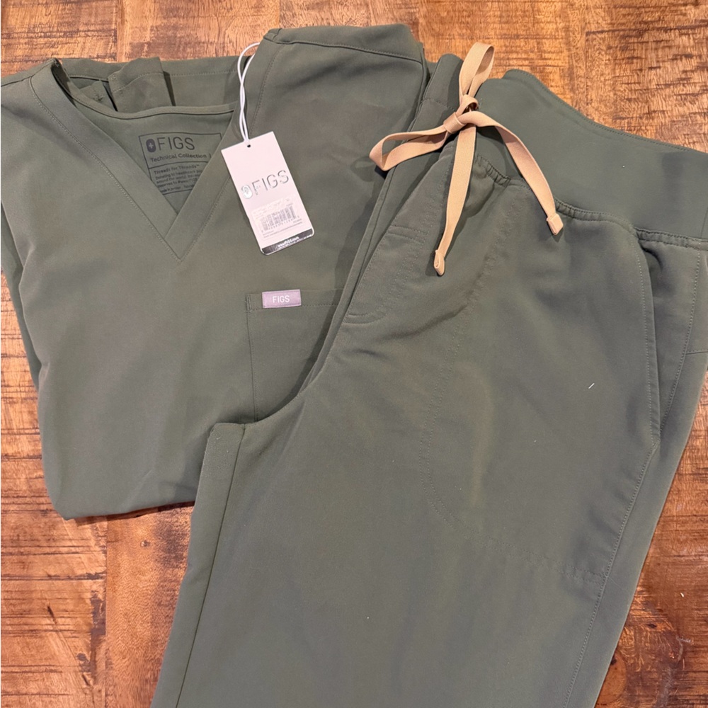 FIGS Moss Scrub Set XL Top XL Tall Pants NWT Catarina One Pocket + Isabella Pant